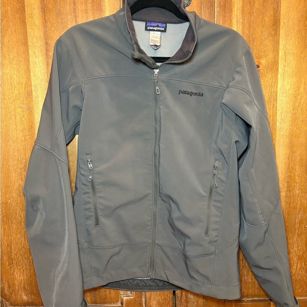 Patagonia Men's Charcoal Performance Jacket